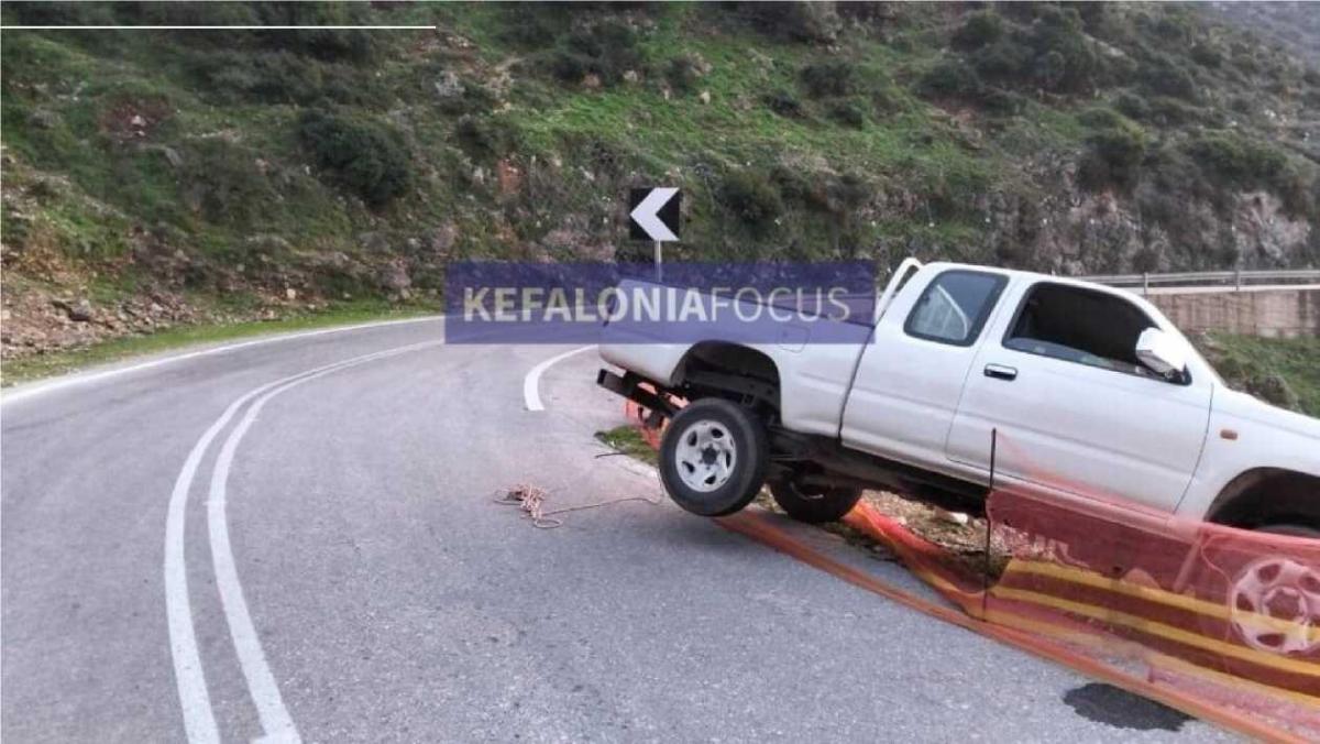 ΟΙ ΤΕΡΑΣΤΙΕΣΕΥΘΥΝΕΣ ΤΗΣ ΠΕΡΙΦΕΡΙΑΚΗΣ ΑΡΧΗΣ ΓΙΑ ΤΟ ΕΠΑΡΧΙΑΚΟ ΟΔΙΚΟ ΔΙΚΤΥΟ ΤΗΣ ΚΕΦΑΛΟΝΙΑΣ ΔΕΝ ΚΡΥΒΟΝΤΑΙ ΠΙΣΩ ΑΠΟ ΔΙΑΠΙΣΤΩΣΕΙΣ ΚΑΙ ΕΠΑΝΑΛΑΜΒΑΝΟΜΕΝΑ ΕΥΧΟΛΟΓΙΑ